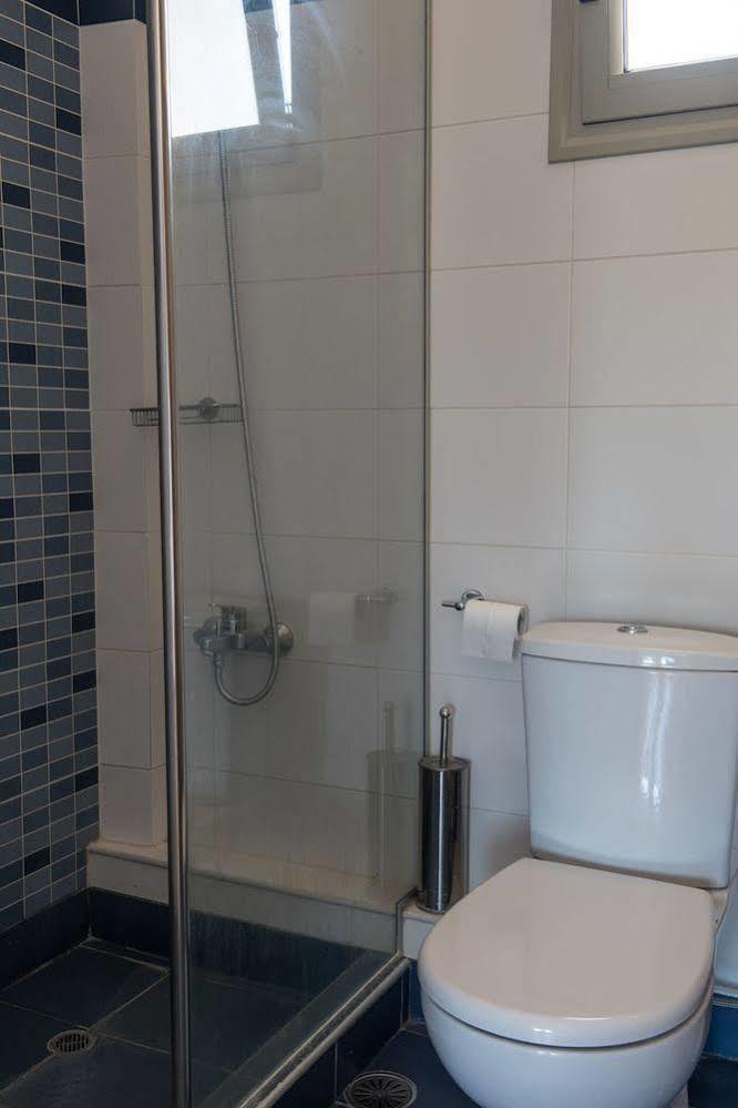 Aparthotel Enalia Gi Límni Zewnętrze zdjęcie